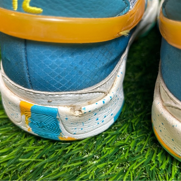 Nike Gray and Blue Sneakers with Orange Swoosh - Picture 9 of 9